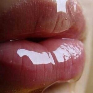 honey-lips-300x300