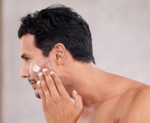 Para-hidratar-y-nutrir-la-piel-1-300x247-1 OZONO D'OR BALSAMO AFTER SHAVE CON OZONO 100 % NATURAL Y BIO 50 ML